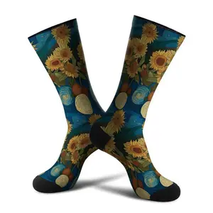 1 Pair Of Unisex Harajuku & Vintage Style Novelty Pattern Crew Socks, Trendy Graffiti Men Women Socks, Crazy Funny Socks For Gifts