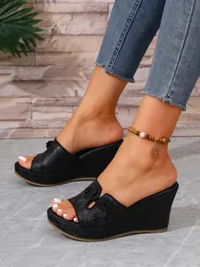 Women's Summer Simple Style Minimalist Wedge Sandals, Casual Summer Footwear, Fashionable Wedge Shoes, Fashion Design, Comfortable and Supportive, Ideal for Casual Outings and Summer Wear