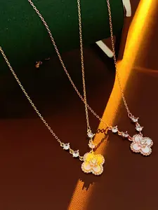 Elegant Shell Four-Leaf Clover Necklace, French Vintage Style Lucky Charm Jewelry, Perfect Gift for Women