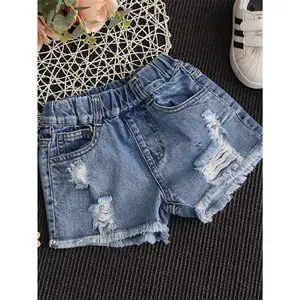 Fashionable Denim Shorts for Girls, Featuring a Easy And Versatile Ripped Design Perfect for Summer Street Style. A Cute Valentine'S Gift for Girls, Ideal for Everyday Casual Outdoor Wear