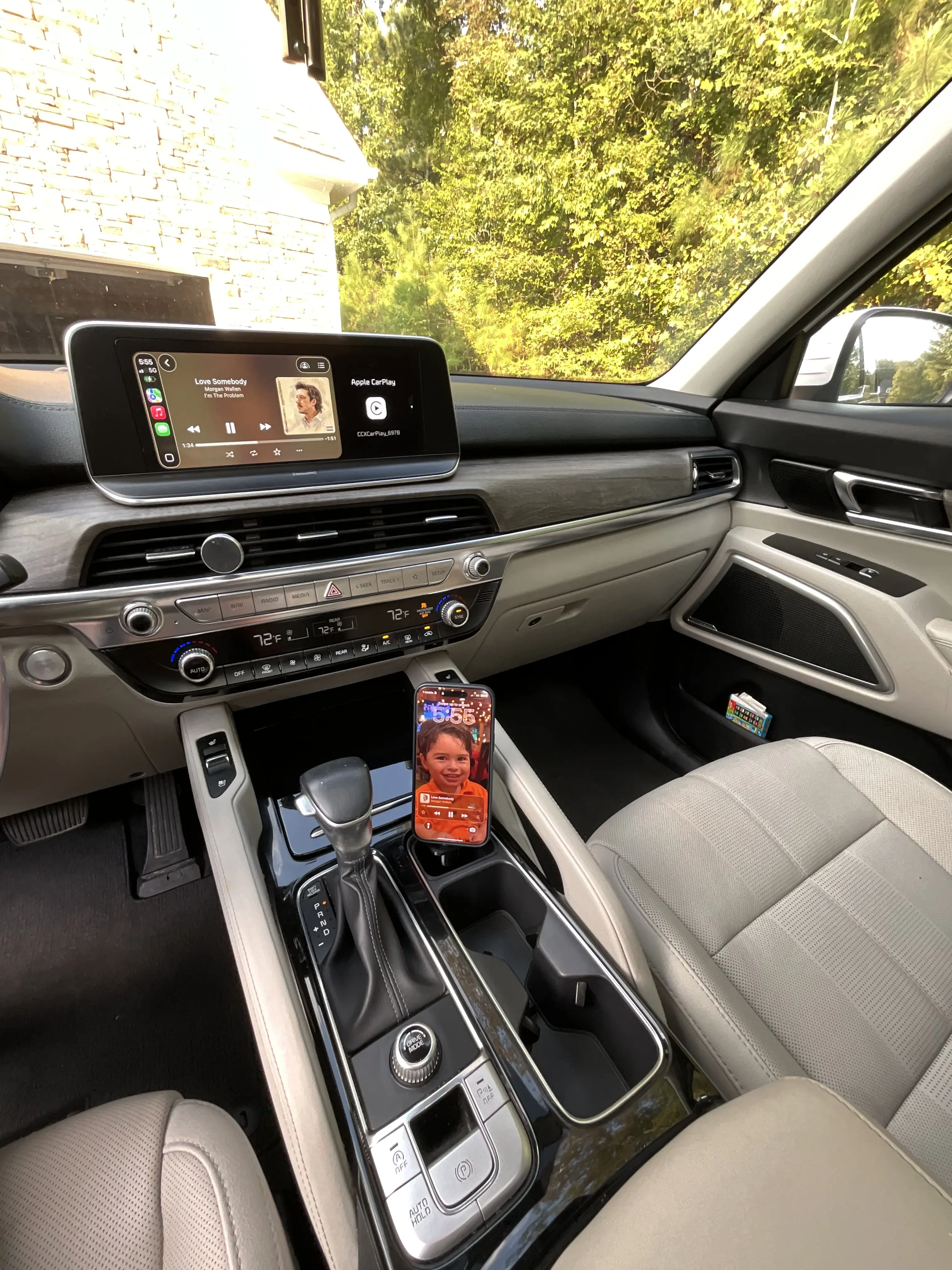 MagSafe Wireless Charger / Phone Mount for 2020-2026 Kia Telluride