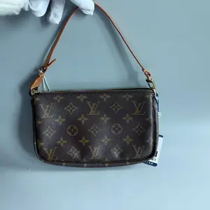 Pre-owned Louis Vuitton Pochette Accessoires X223 26.05.06