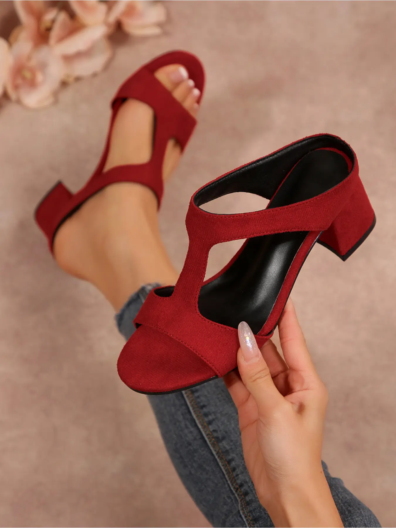 2026 Summer Large Size New Versatile Faux Fur Sandals, Chunky Heel T-Strap Open-Toe Outdoor Commuter High Heeled Slippers