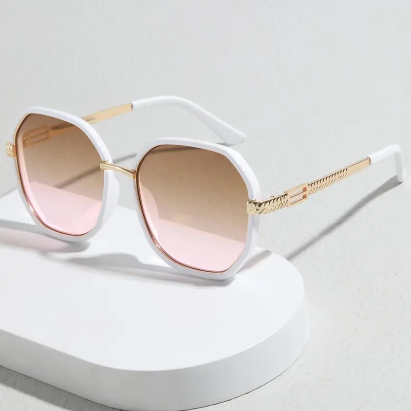 1 Pair Fashion Irregular Round Frame Metal Glasses, Tinted Lens Glasses, Stylish Glasses, Outdoor Sports Glasses, Casual Versatile Glasses for Men and Women, Fashion Accessory Eyewear, Travel Accessories