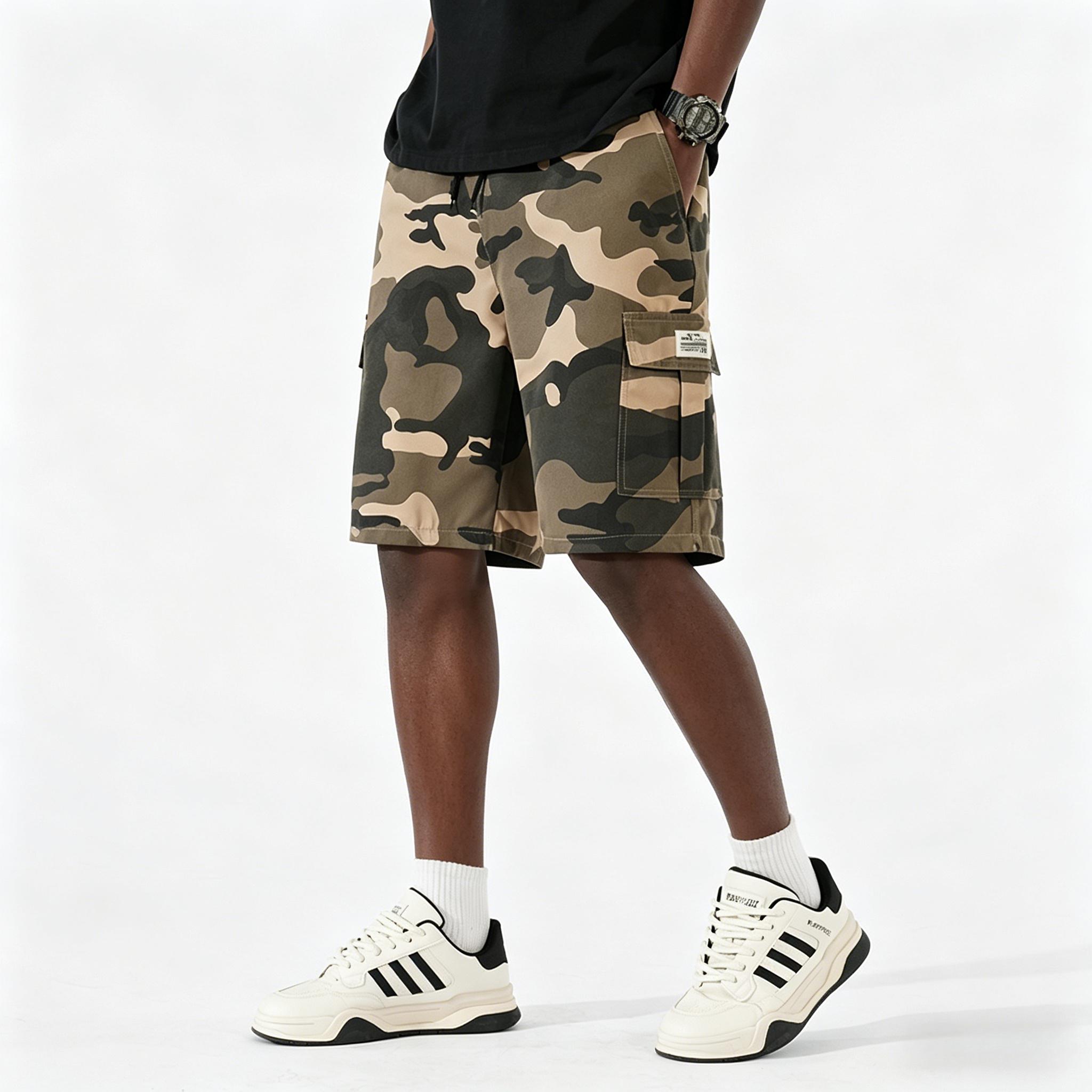 Men’s camouflage cargo shorts with elastic waistband and drawstring, casual shorts with pockets, breathable for summer outdoor wear, stylish streetwear for everyday hiking and travel