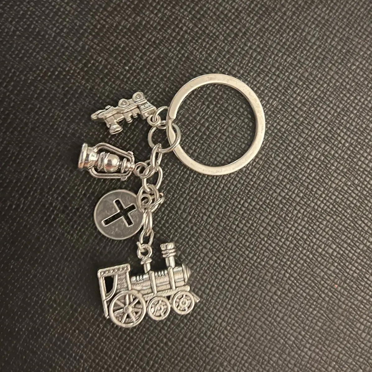 Train keychain