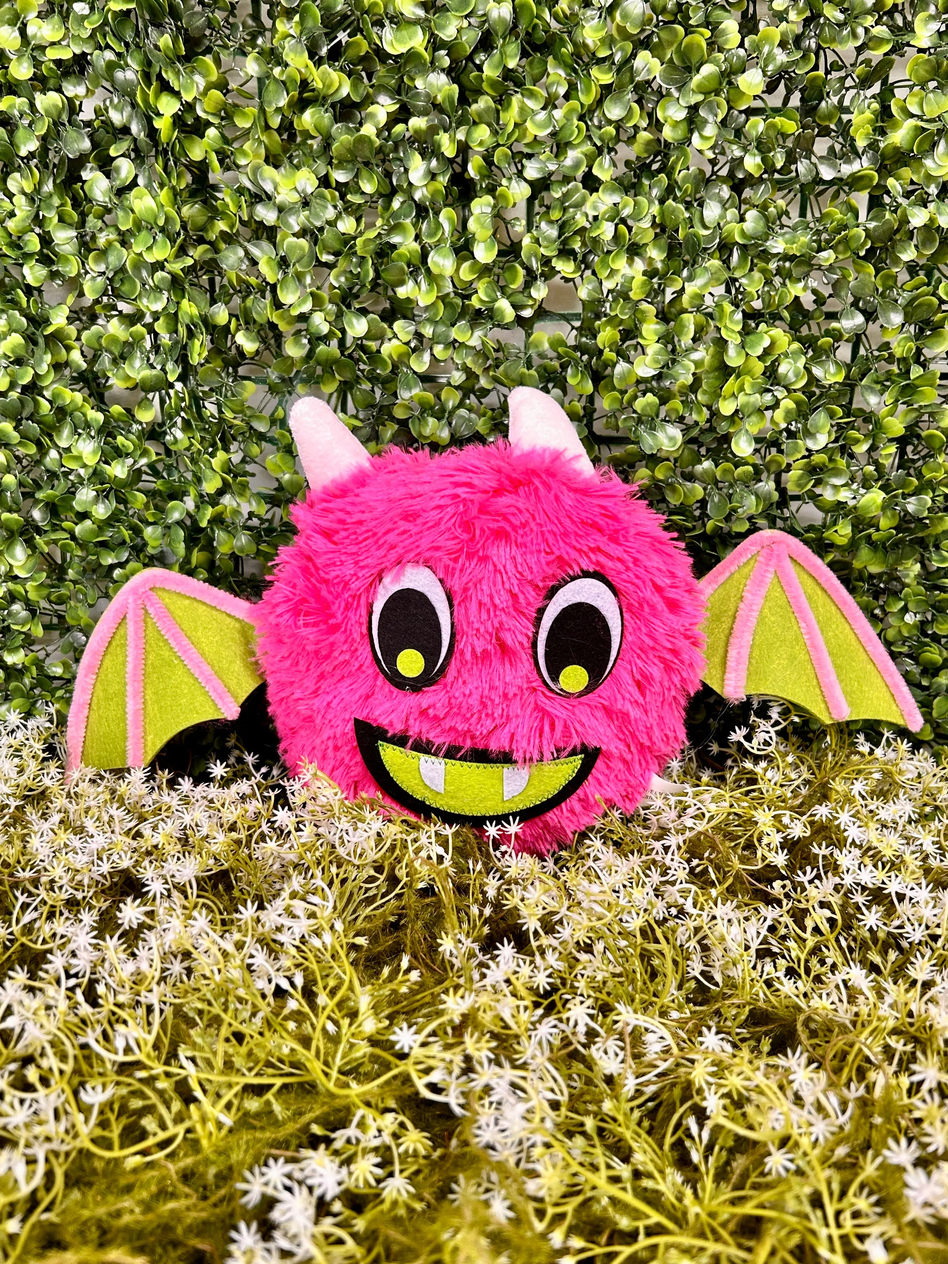 16 Inch Pink Fuzzy Bat Wreath Enhancement