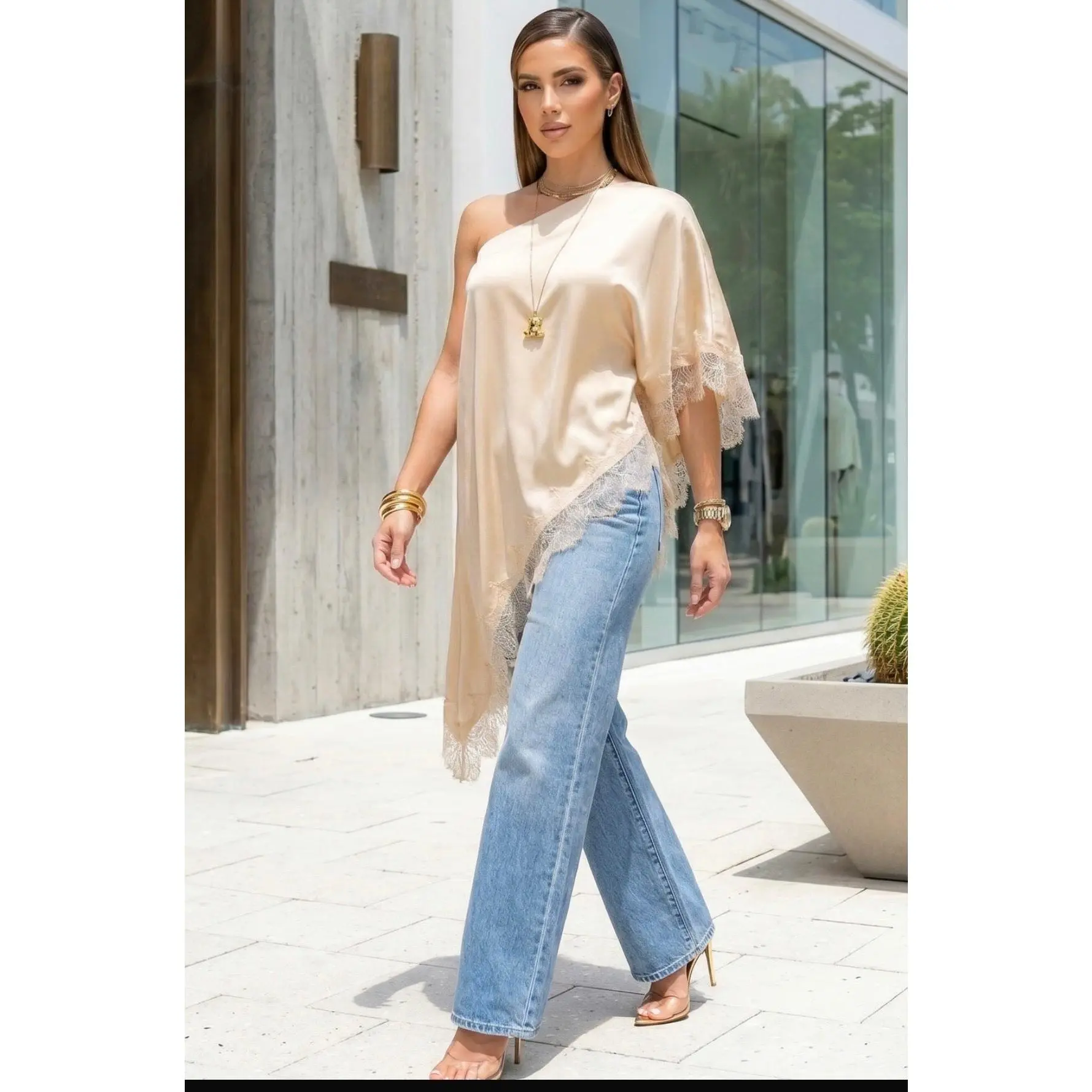 ✨ Champagne Dreams Lace Poncho Top