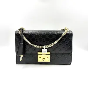 Pre-owned GUCCI AS SHOWN Clutches & Wristlets HZ 2359 iconic lock shoulder bag26.03.18