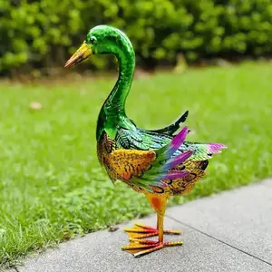 Colorful Metal Duck Sculpture, Realistic Iron Art Garden Decoration, Ideal for Courtyard and Terrace, Beautiful Outdoor Artwork