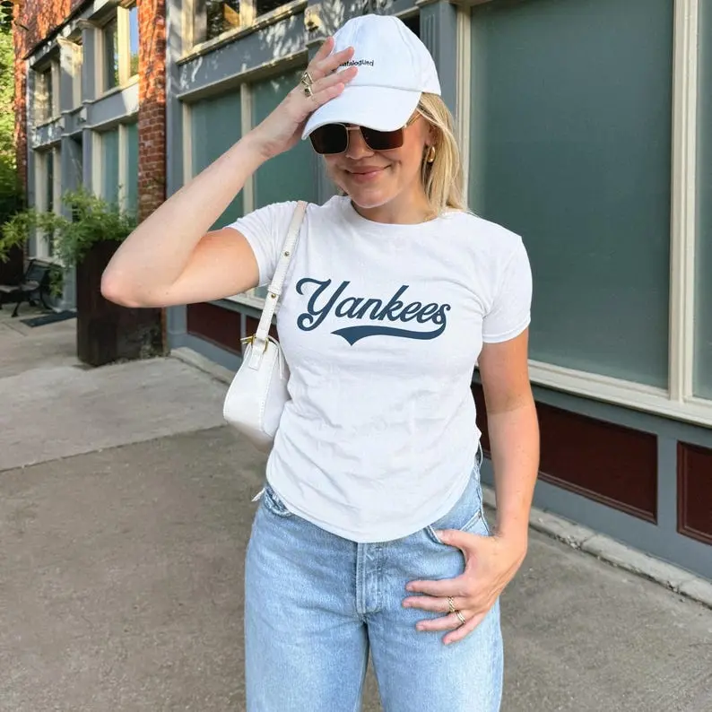 ⚾🔥Retro Style Baseball Graphic Unisex Baseball Shirt, Vintage Fan Tee