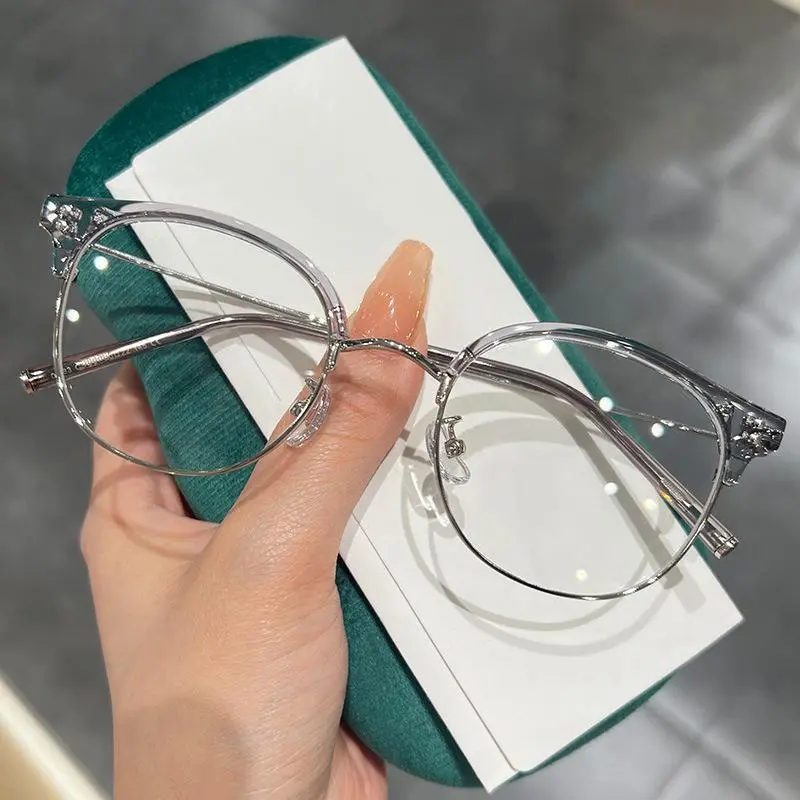 Vintage Round Eyeglasses with Black Gold Metal Frame, Unisex Prescription Myopia Eyewear for Minus Diopter Lenses
