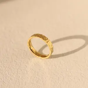 Minimalist Crushed Ice Titanium Steel Ring Non-Fading 8K Gold Water Ripple Handmade Hammered Texture Cold Trendy Accessory