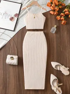 Elegant Solid Color Knit Off-the-Shoulder Jumpsuit with Strapless Top and Straight Hem Dress Set for Youngsters, Casual Polyester Blend, Sleeveless, Fitted, Perfect for Summer, Casual Outfit|Sleeveless Jumpsuit|Polyester Blend, Jumpsuit for Girls Blend