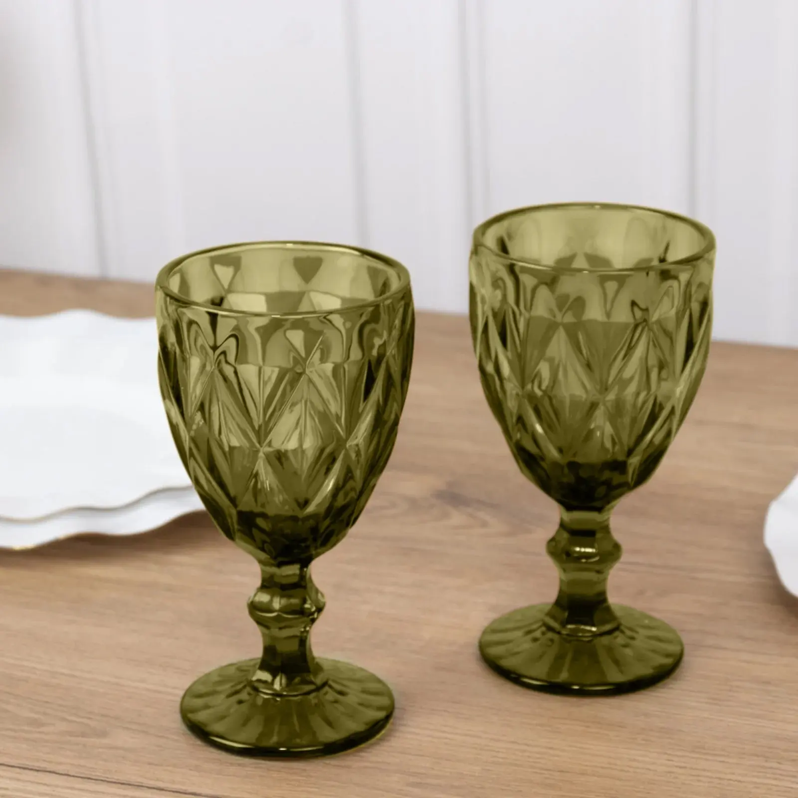 Stylish Drinkware Dusty Sage Green Stemmed Wine Glass Set - 6-Pack, 12oz, 7" Embossed Crystal Cut Goblets for Dining, Cocktail & Party Use, Cocktail Glass