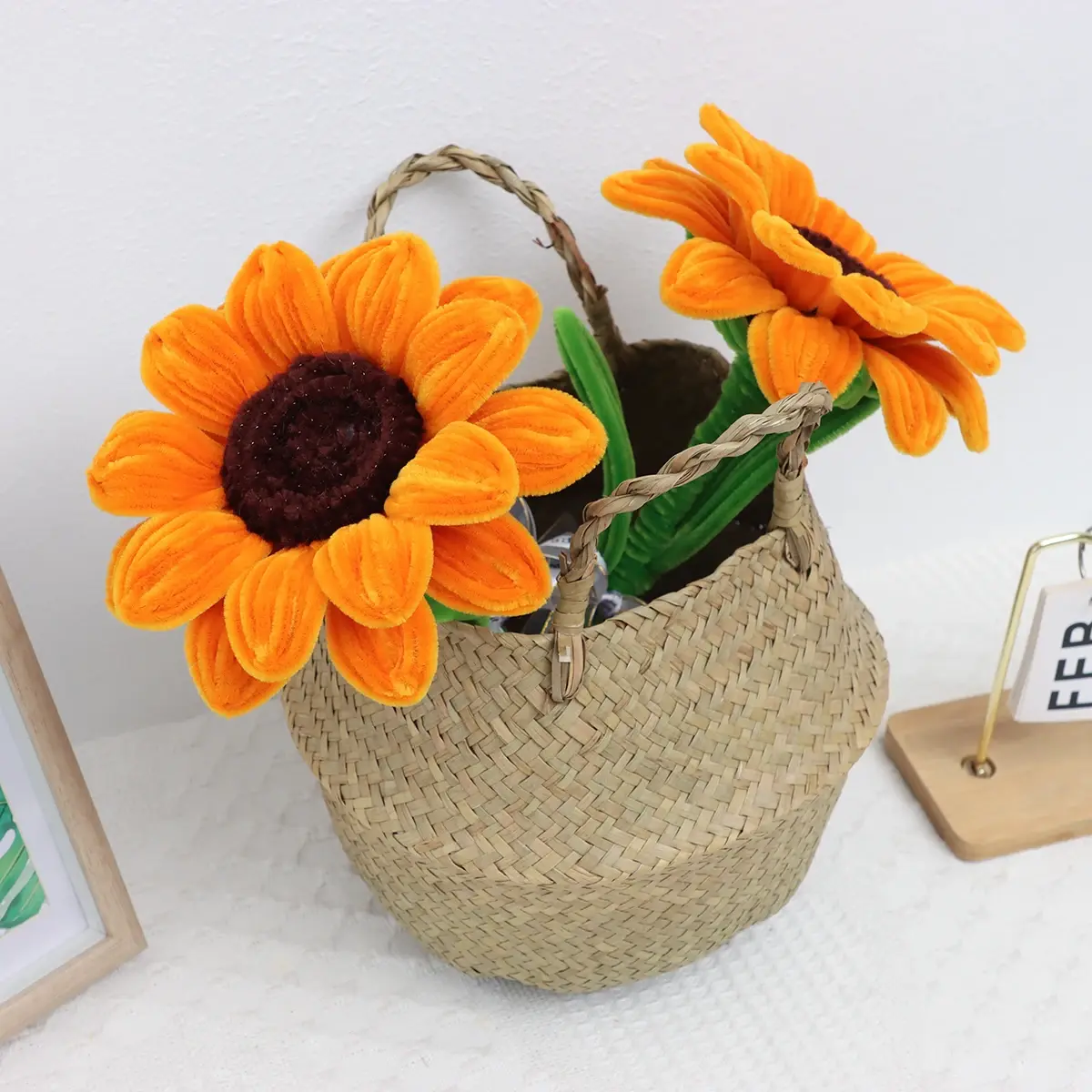 Large handmade modern wire twisted flower stick, suitable for decorating sunflower artificial flowers on Mother's Day and graduation day in families