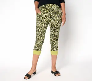 LOGO by Lori Goldstein Regular Knit Capri Pants