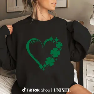 Women's Heart & Shamrock Pattern Long Sleeve Sweatshirt – Festive Relaxed Fit Top