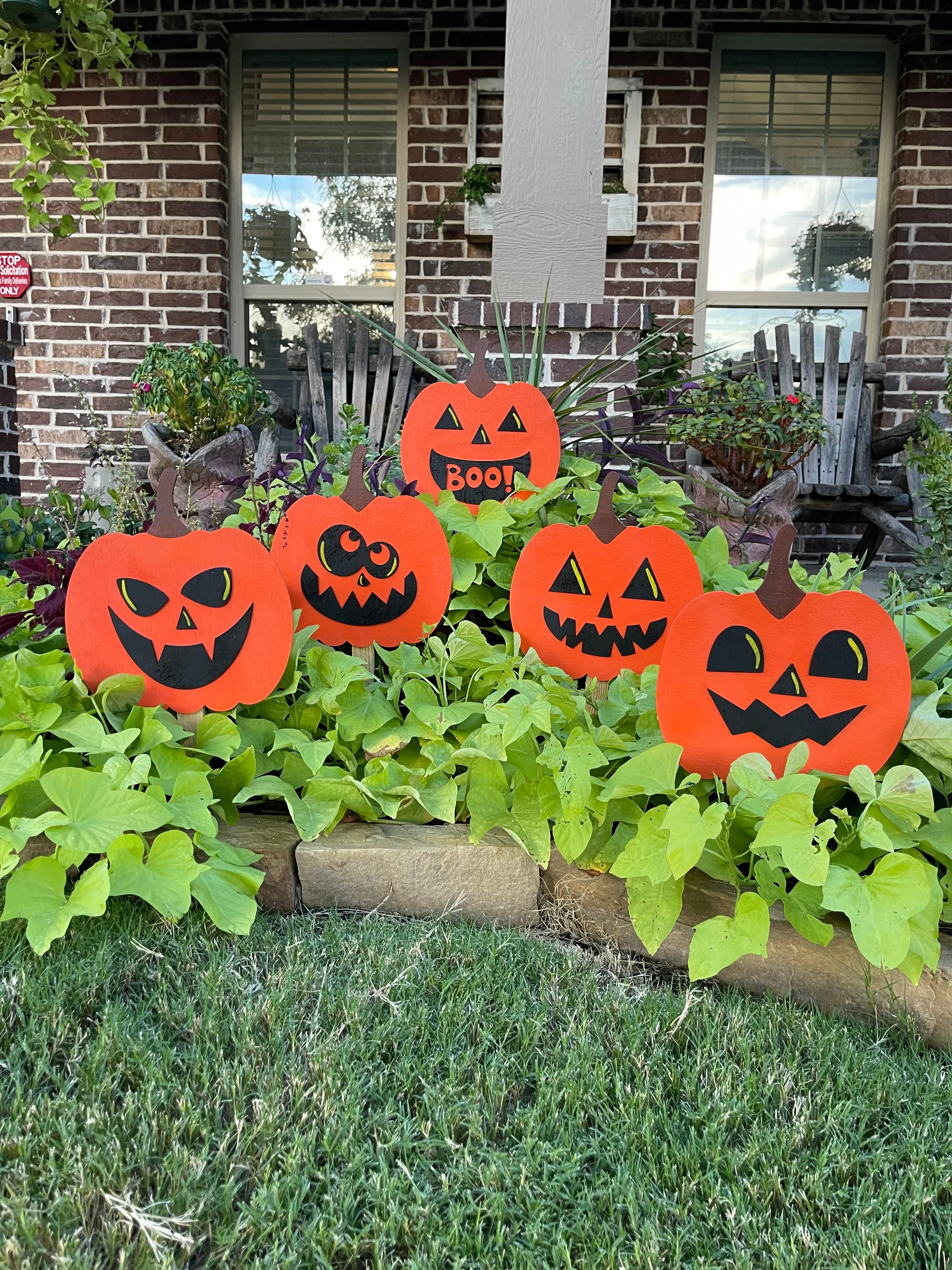 Pumpkin Yard Art Carved Face Set