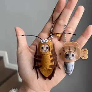 Mini Cockroach Cat Appearance Hanging Ornament, Handmade DIY Plush Decoration Set, Phone Backpack Pendant Gift, Fabric Material Pack 1pc, Cute Soft Keychains
