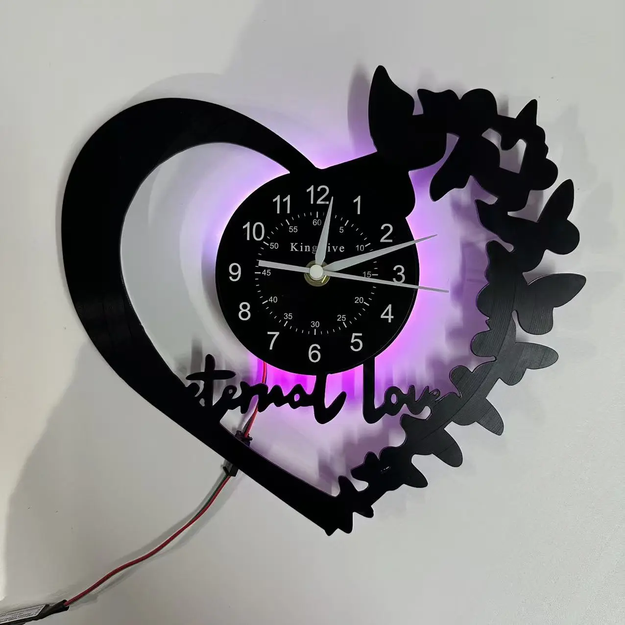 Vinyl Record Wall Clock,Lighted Wall Clock,Vintage Heart-Themed Design with 7-Color LED Lighting,Silent Wall Clock,Creative Decorative Clock,Valentine's Day Decor,Ideal for Bedrooms, Living Rooms, and Offices ,Birthday & Valentine's Day Gift