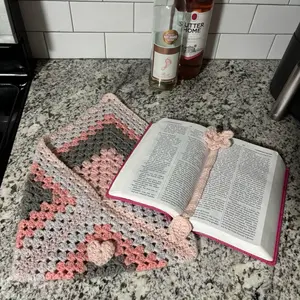 Crocheted book sleeve and book mark