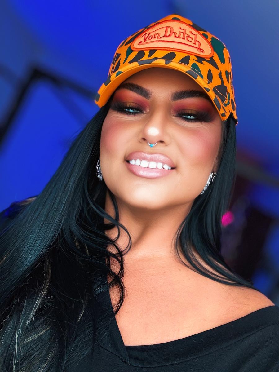 Item: Camo Trucker 242