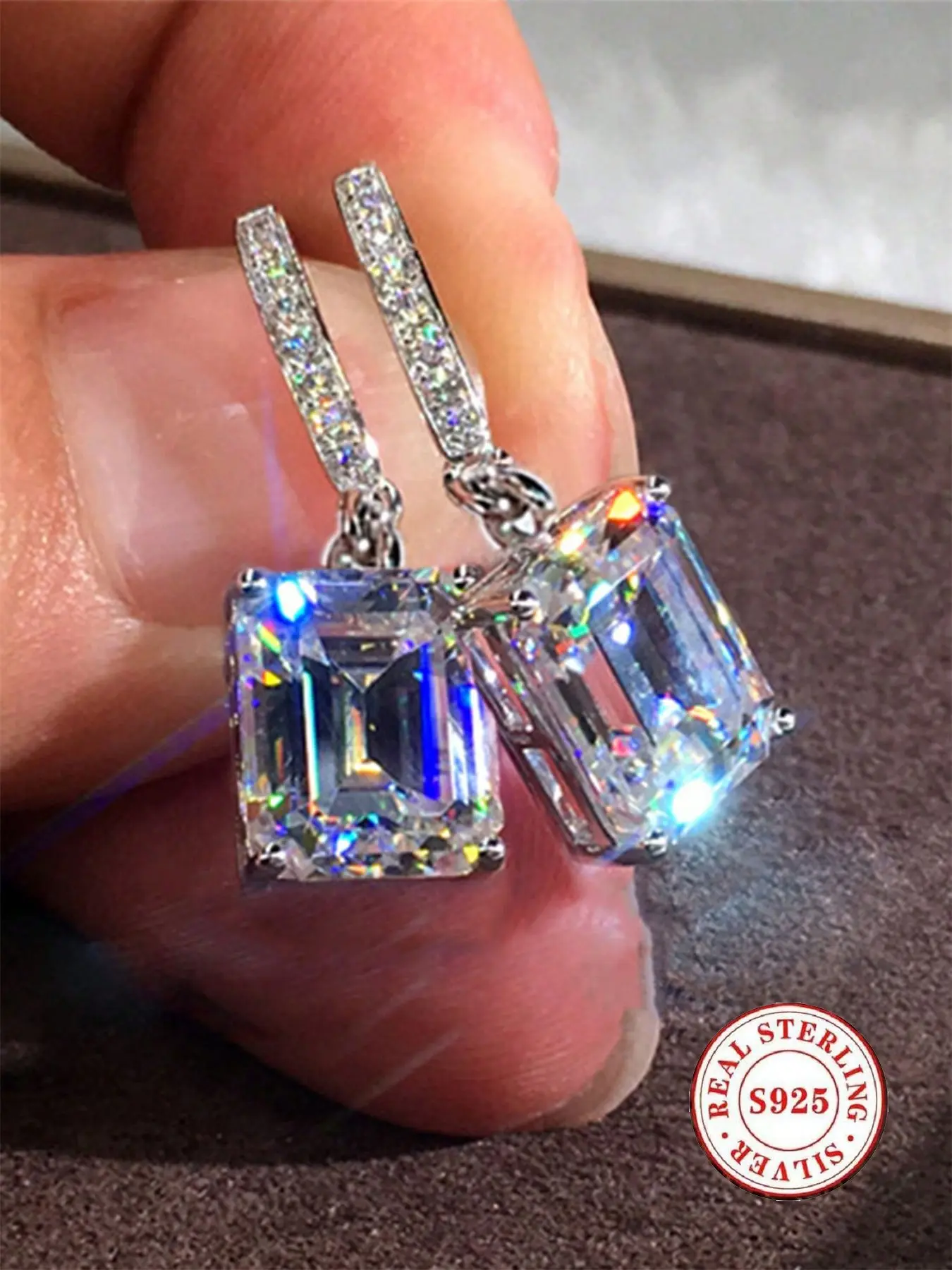 Emerald Cut Square Zircon Leverback Earrings for Women, Elegant Rhinestone Studs, Perfect for Weddings, Parties, Daily Wear