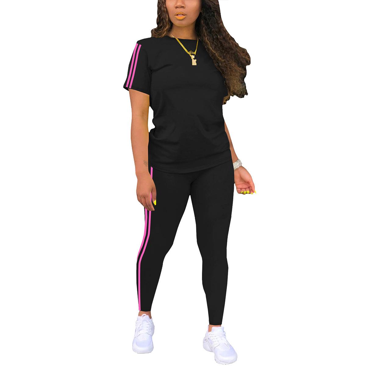 Women’s athletic fitness striped set: short-sleeve top with white side stripes + high-waisted leggings, slim fit that flatters the figure, two-piece set