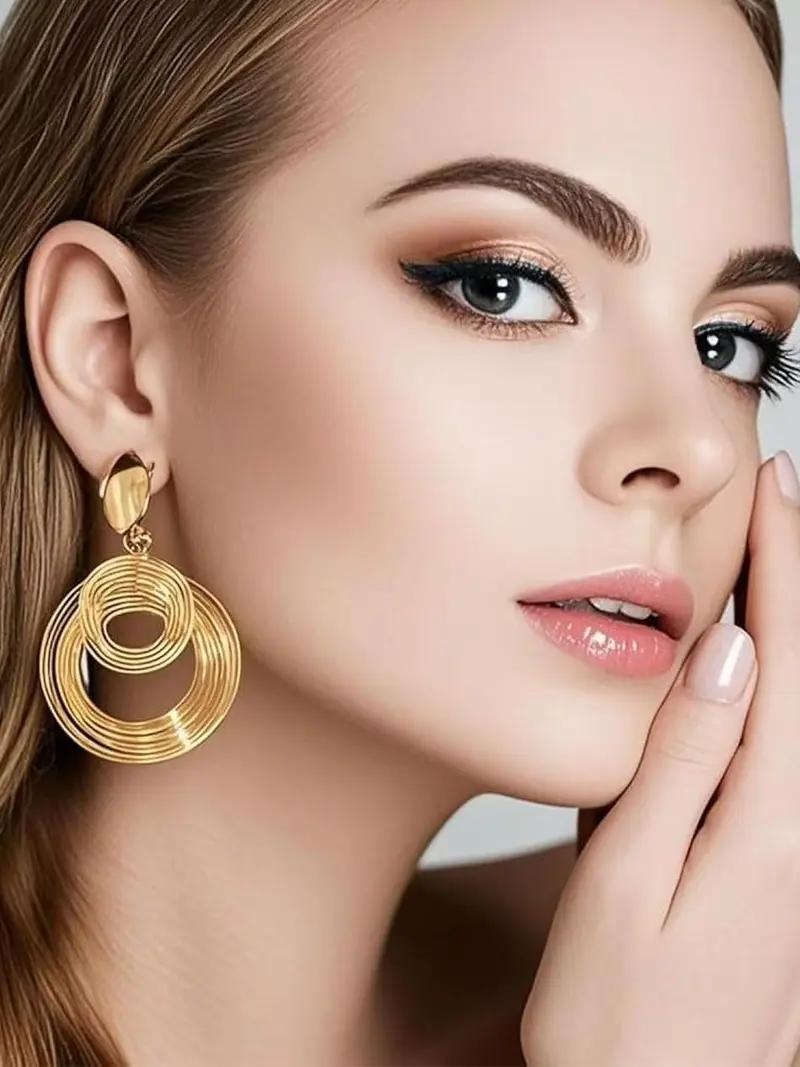11 Pairs Big Disc Drop Earrings Set for Women - Golden Dangle Earrings with Round Hammered Statement Design, Versatile Everyday & Party Jewelry