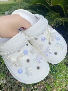 16 Piece Pendant Bow Tie Bear Sparkle Butterfly Knot Abs Shoe Flower Decorations Bling Shoe Charms for Sandals Beach Shoes