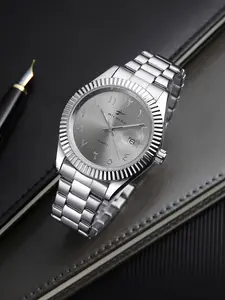 Men's Arabic numeral watch with calendar and luminescent design, suitable for daily use and as a gift choice, Business Quartz Watch