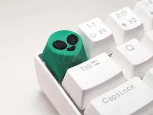 Alien Keycap - Perfect for Fans of Science Fiction and Gaming