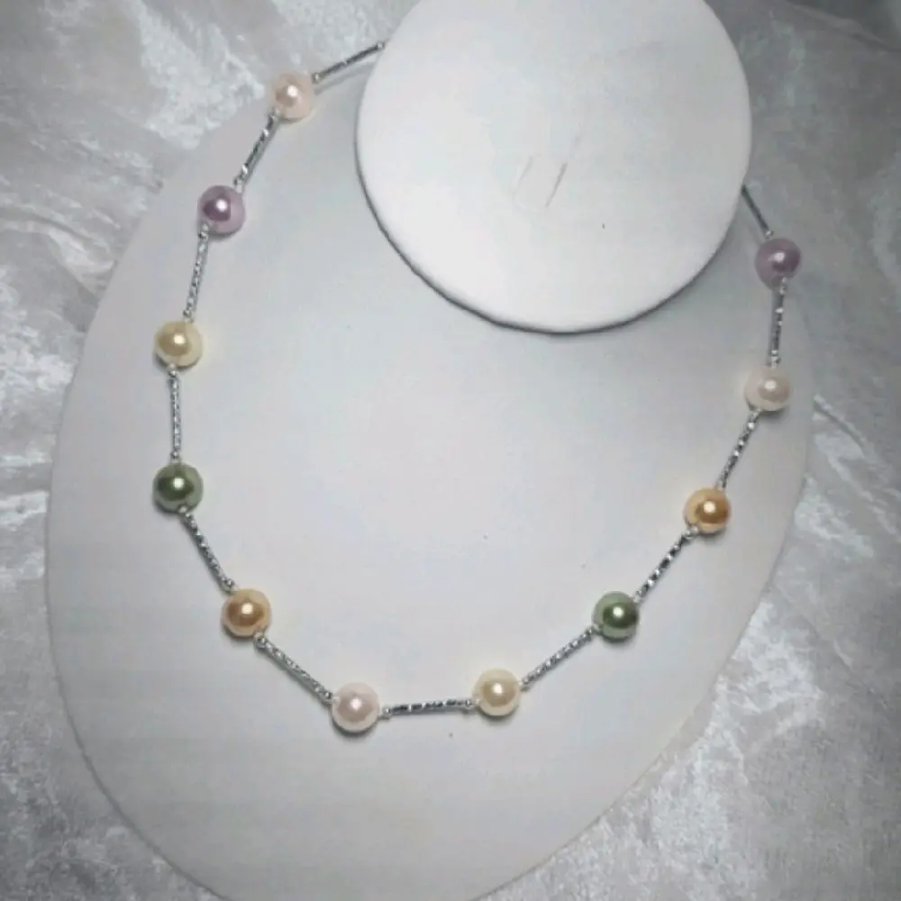South Sea Shell Pearl Necklace in Soft Pastel Colors