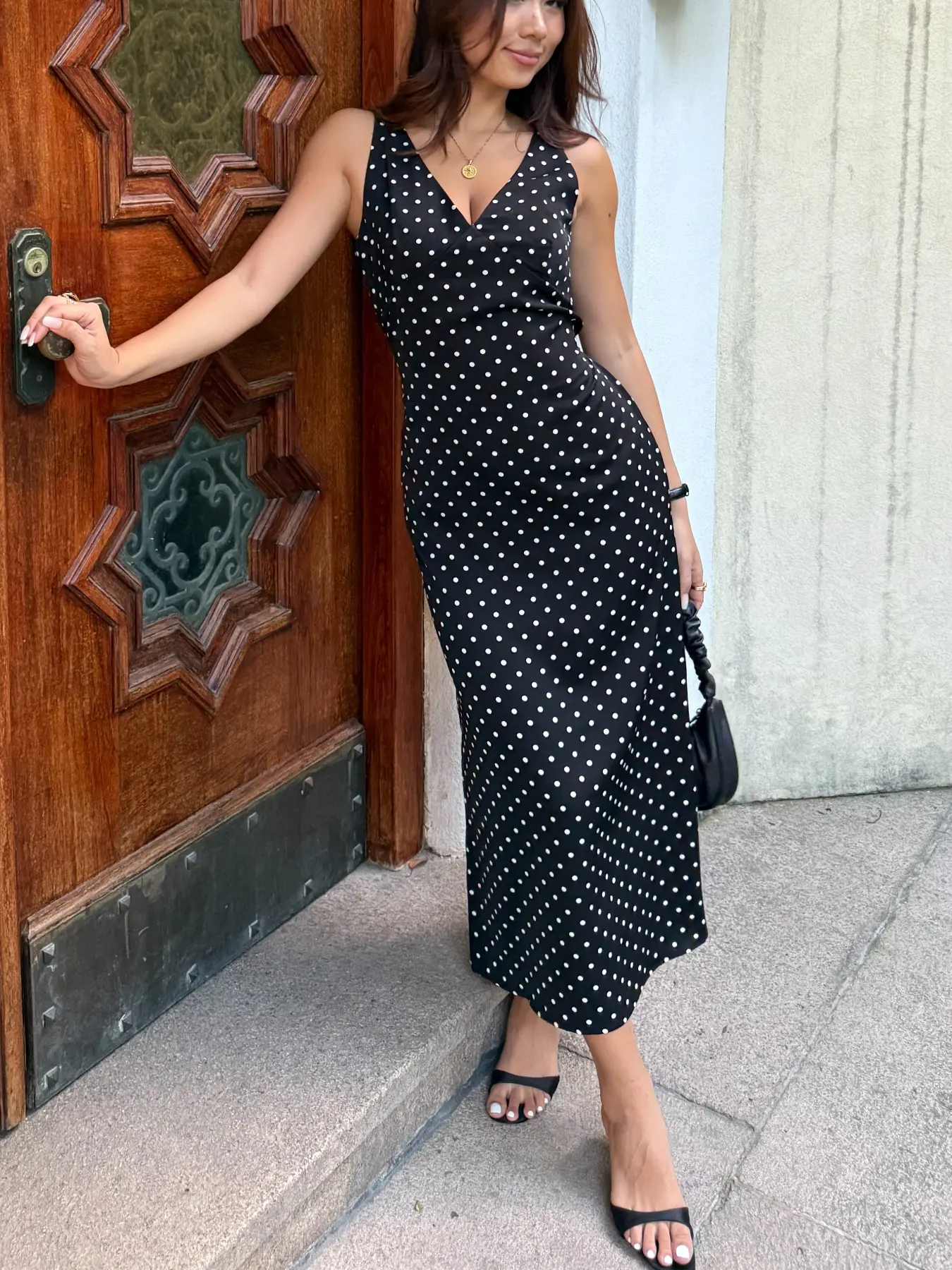 Women Polka Dot Wrap Midi Dress V Neck Sleeveless Spaghetti Strap Elegant Classy Flattering Slim Fit Summer Dress Vintage French Style Casual Wear Satin Dress for Party Date Vacation Outfits - TikTok Women Polka Dot Wrap Midi Dress V Neck Sleeveless Spaghetti Strap Elegant Classy Flattering Slim Fit Summer Dress Vintage French Style Casual Wear Satin Dress for Party Date Vacation Outfits - TikTok