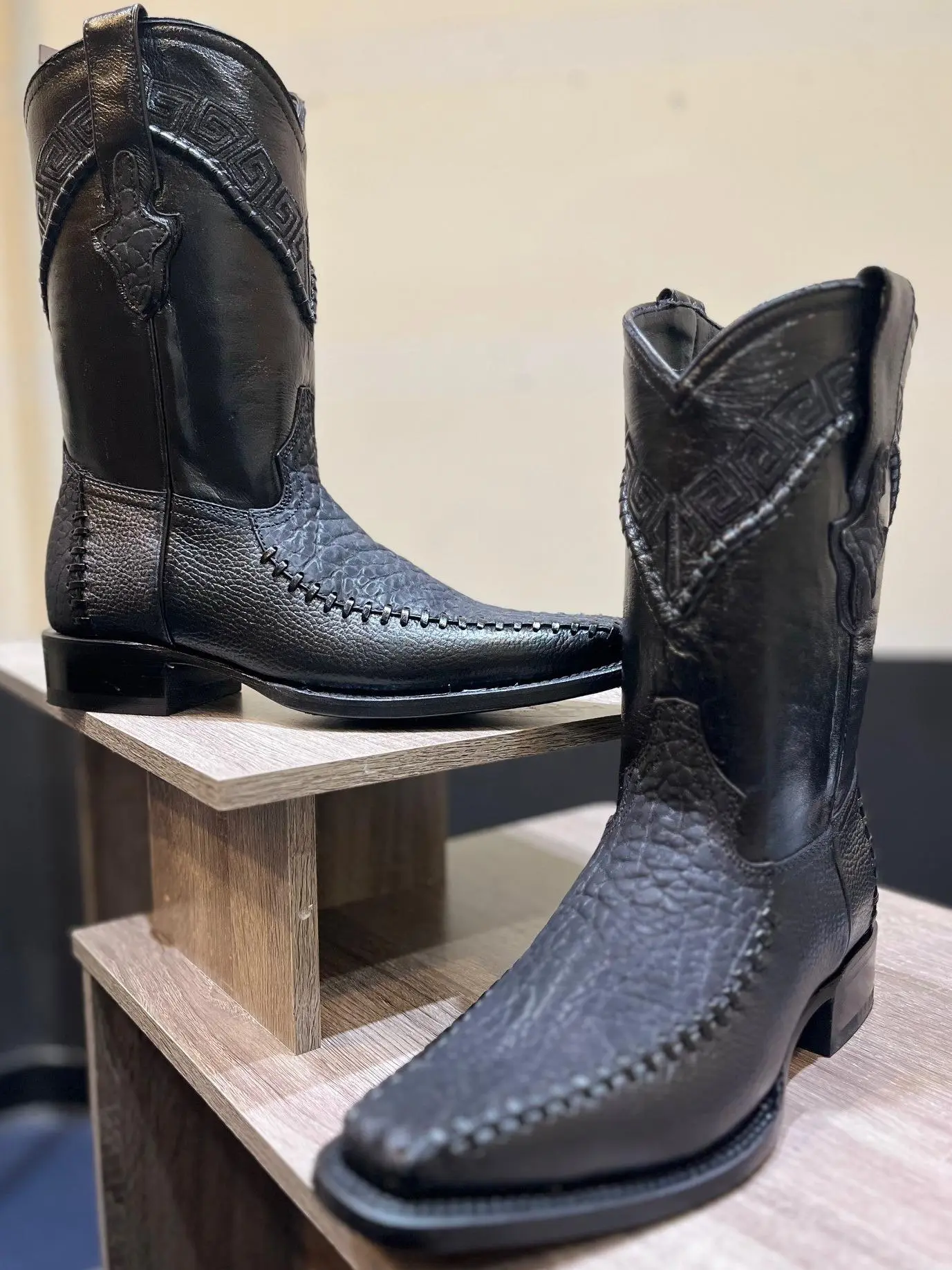 Black Bull Neck Boots Leather Design Shoe