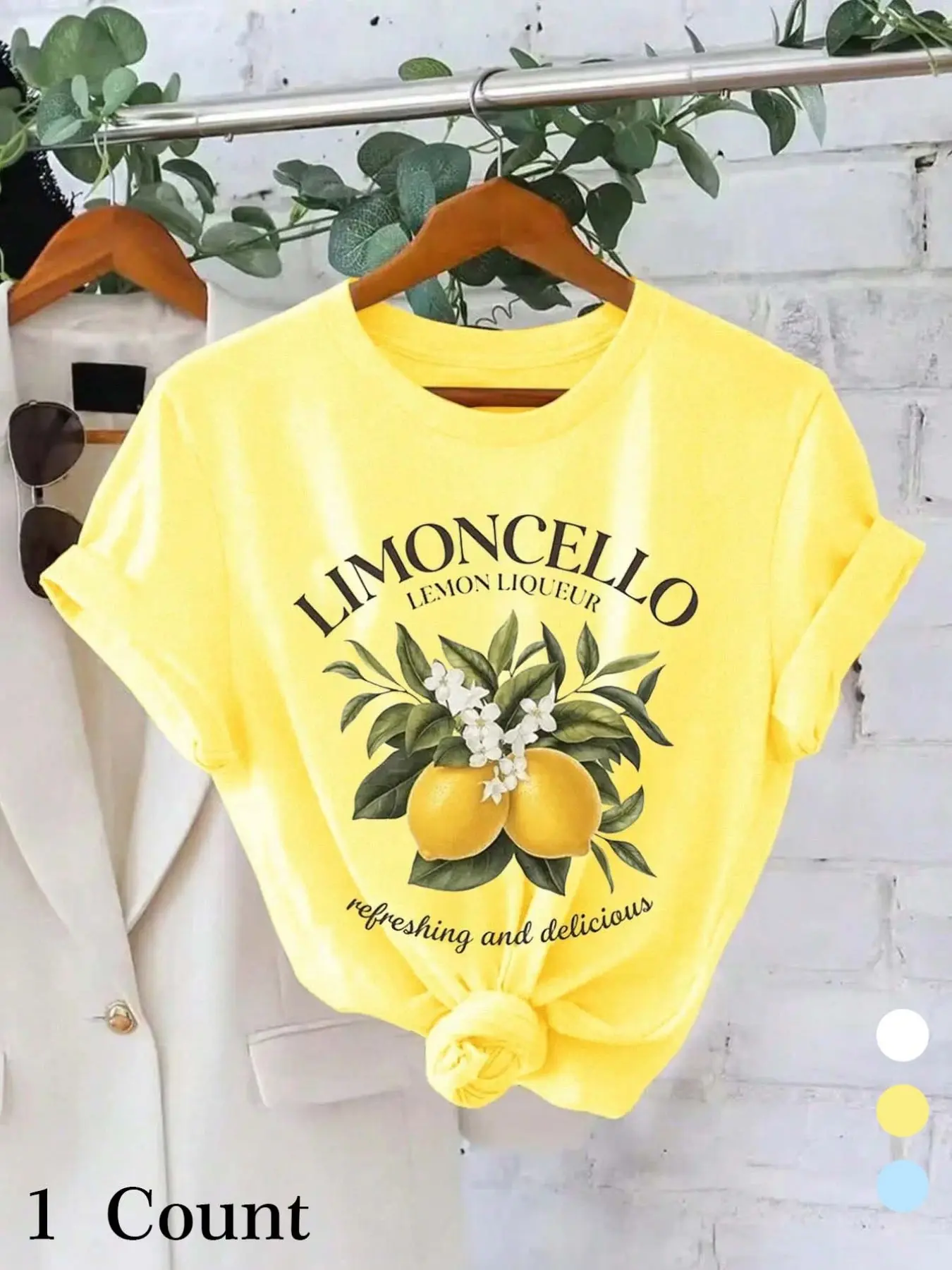 Women's Limoncello Lemon Graphic T-Shirt, Vintage Style Short Sleeve Crew Neck Tee, Casual Summer Top, Soft and Comfortable Daily Wear
