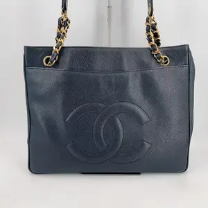 Pre-owned CHANEL Leather Shoulder Bags Crossbody Bags Vintage Black Caviar Timeless Zipped Tote Bag