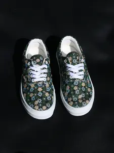 Men's Trendy Canvas Shoes, Unisex Low Top Casual Trainer Sneakers, Anti-Slip Wear-Resistant Rubber, Floral Design, All Seasons, Size 48