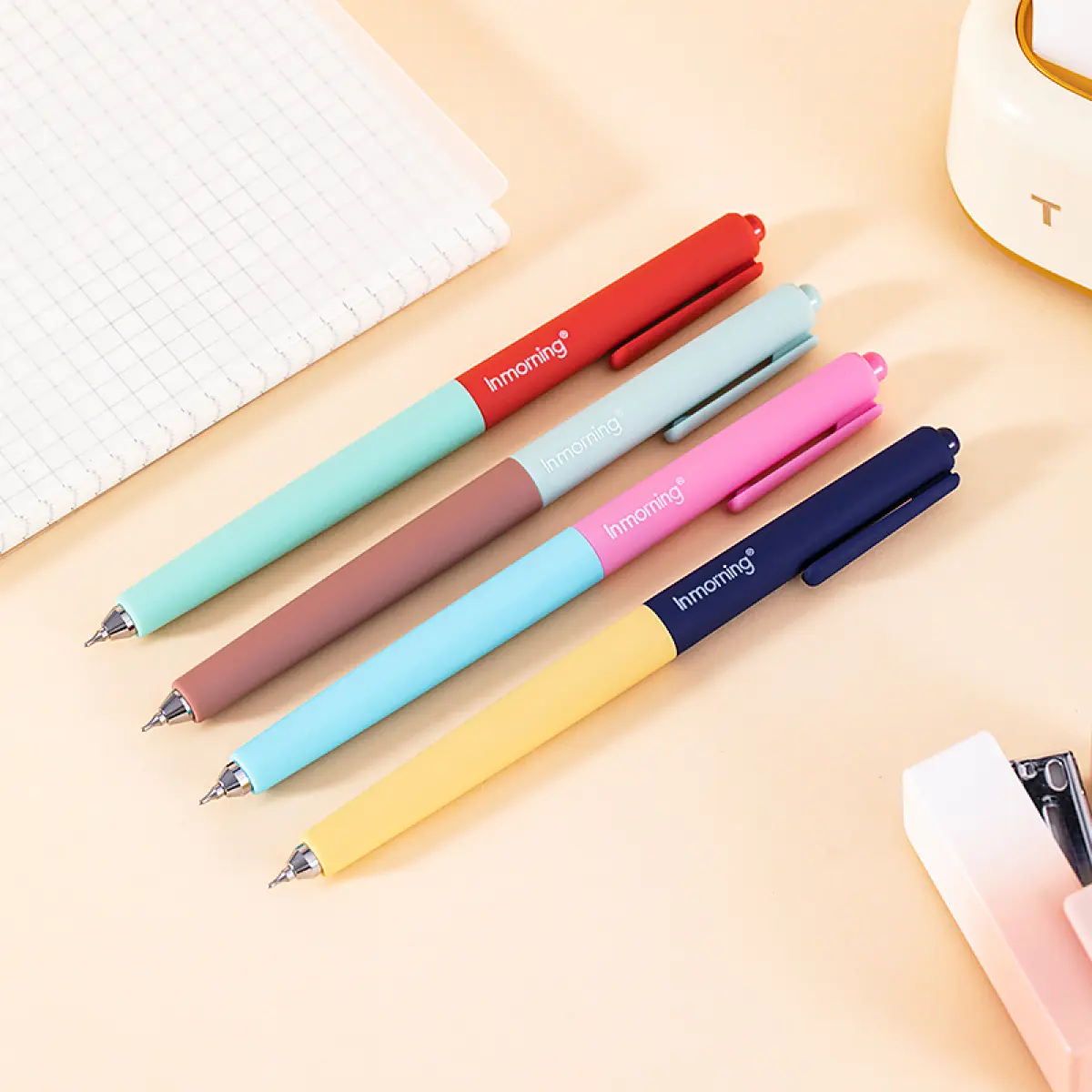 4 Minimalist Click Ballpoint Pens - Low-Center Color Block Design, Smooth Quick-Dry Ink, High-Capacity Black College Student Pen for Study, Office Writing, DIY Use