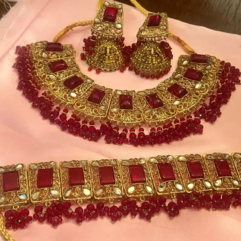 Women's Bollywood-Inspired Ethnic Gold-Plated Glamorous Choker Jewelry Set with Expert Craftsmanship for Bridal Fashion Accessories