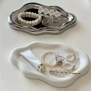 Plastic Jewelry Storage Tray, Creative Cloud-Shaped Organizer for Accessories