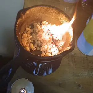 Incienso de Iglesia - The Only Information Provided About the Product