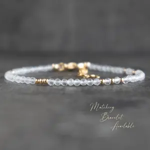 Natural Dainty Clear Quartz Tiny Beads White Crystal Healing Charka Crystal Gold-Plated Chain Minimalist Bracelet Gift for Women