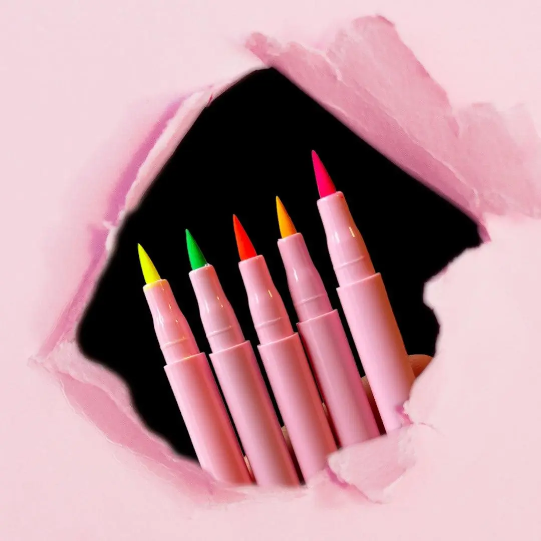 Neon Eye Liner