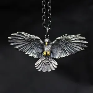 1 Gothic crow pendant necklace, a hip-hop style necklace suitable for both men and women, bold long jewelry for motorcycles and party fashion