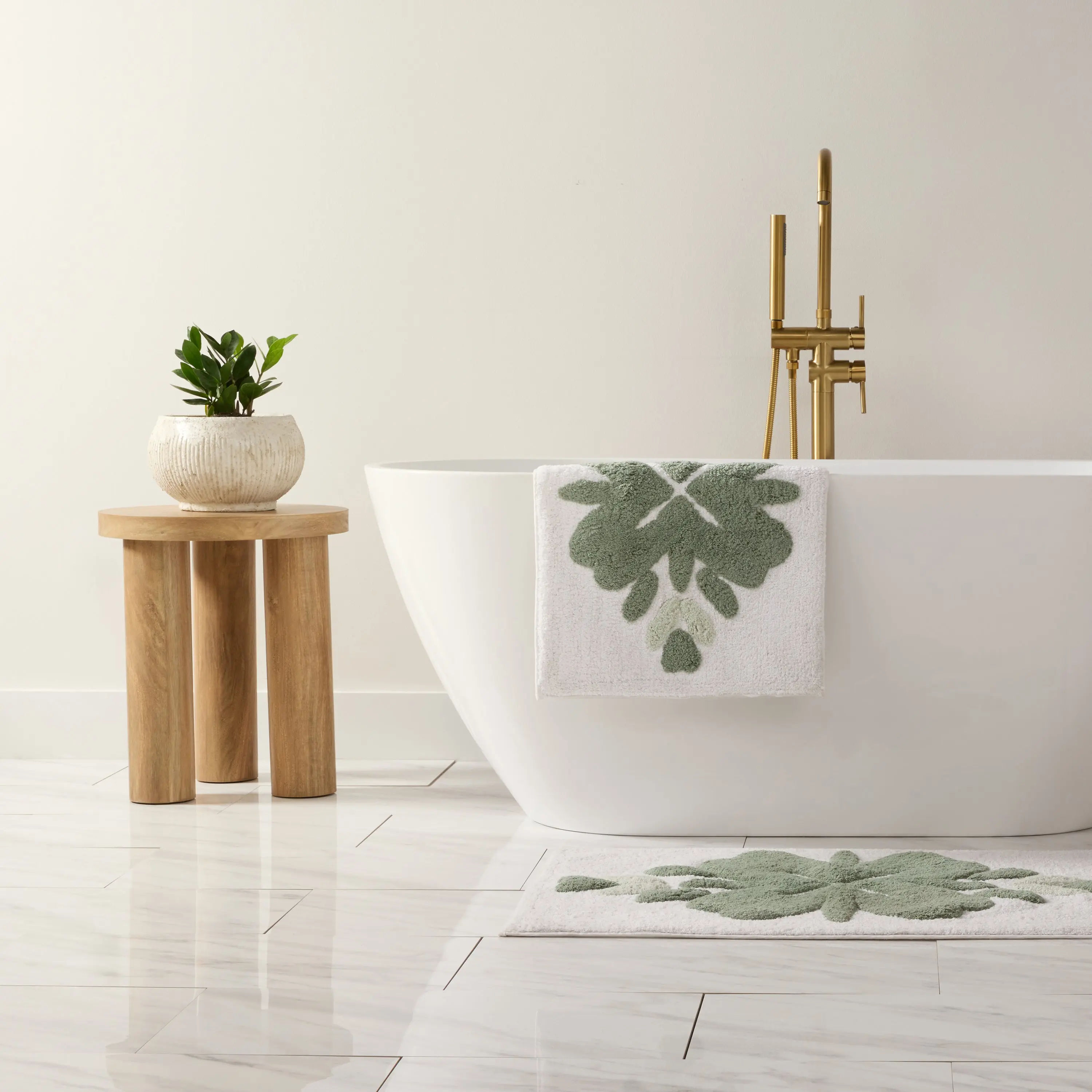 100% Cotton Flowers Bath Mat