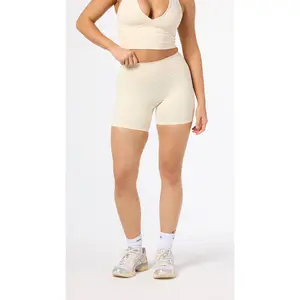 Signature High-Waisted 5.5" Shorts