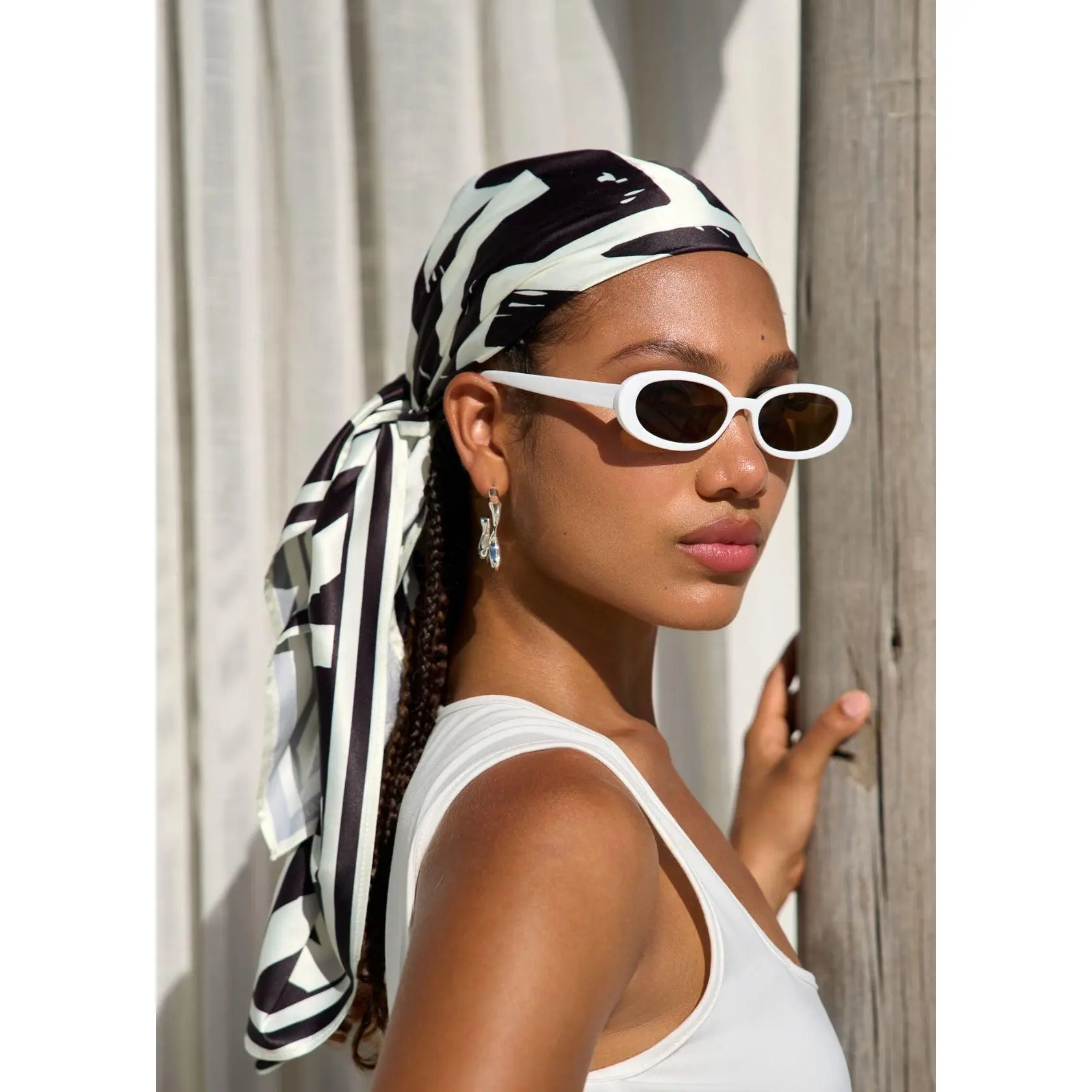 Abeni Women's African Print Scarf (Onyx Cream Tribal)