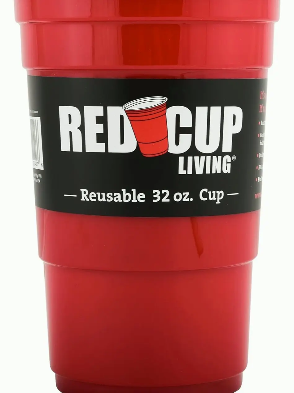 Red Cup Living 32Oz Tumbler Cups, Insulated Reusable Plastic Drinking Glasses, Summer Cup, Beer Stein, Travel Coffee Tumbler for Hot & Cold Drinks, Water Container Kitchen Cup, Gifts for Men & Women Classic Drinkware